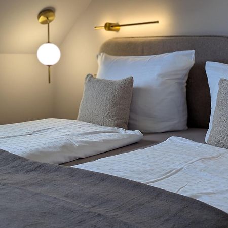 Kleine Studio-Wohnung, Kontaktloser Check-In メッケンベウーレン エクステリア 写真