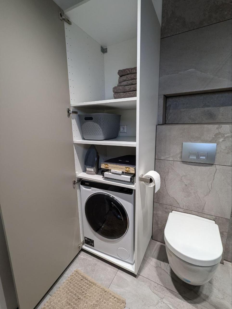 Kleine Studio-Wohnung, Kontaktloser Check-In メッケンベウーレン エクステリア 写真