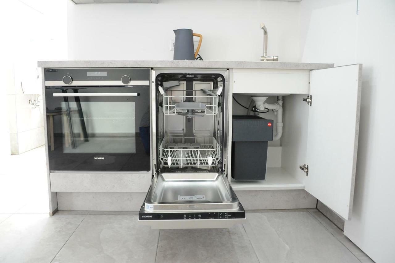 Kleine Studio-Wohnung, Kontaktloser Check-In メッケンベウーレン エクステリア 写真